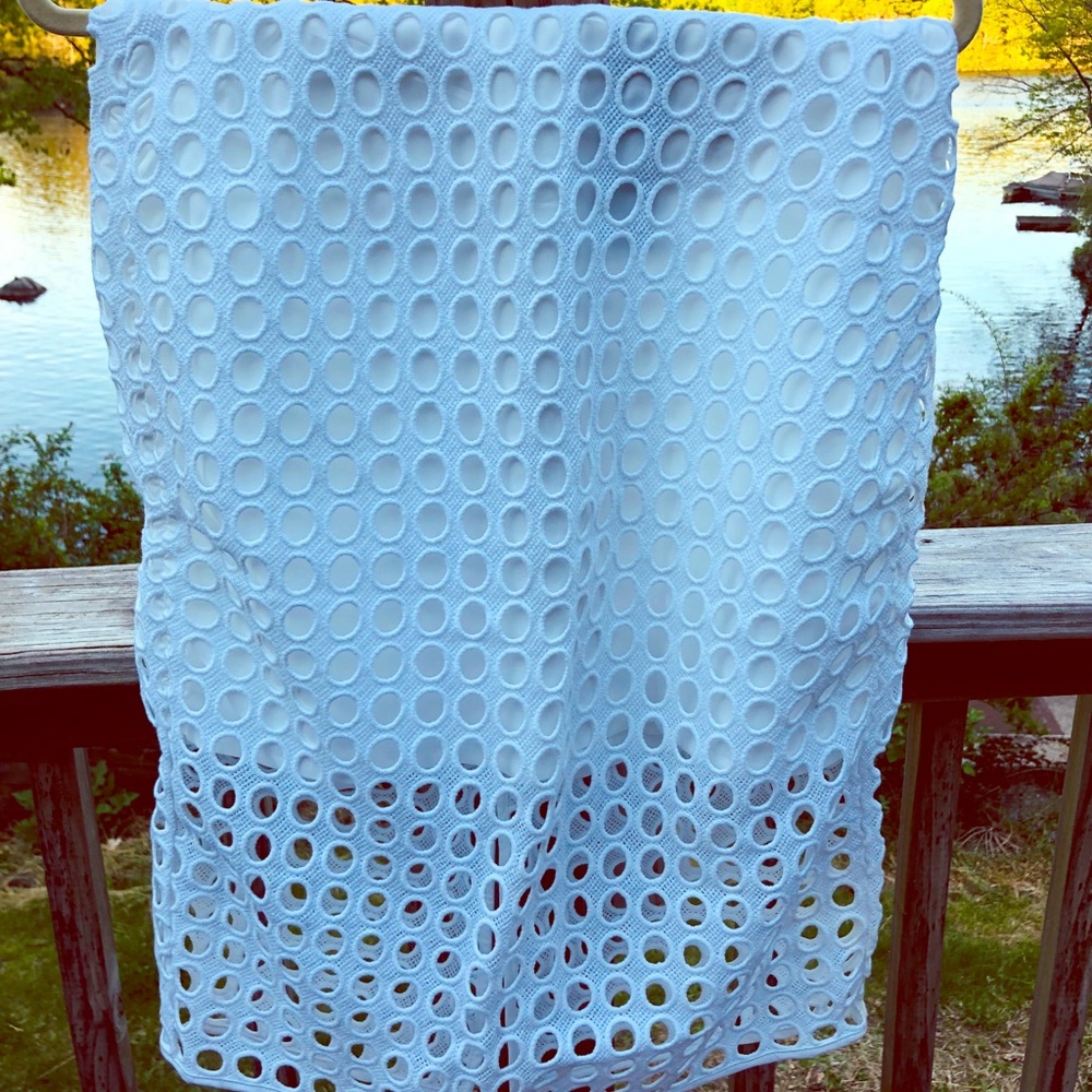 banana republic eyelet pencil skirt, size 8, NWT